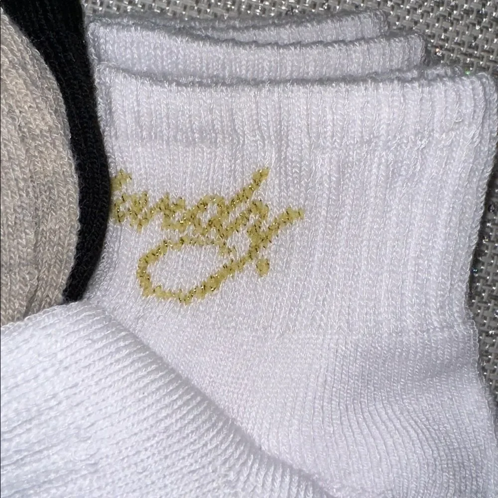 Ed Hardy White Black Tan Super Soft Tattoo Art Cushioned Quarter Socks 8 pack